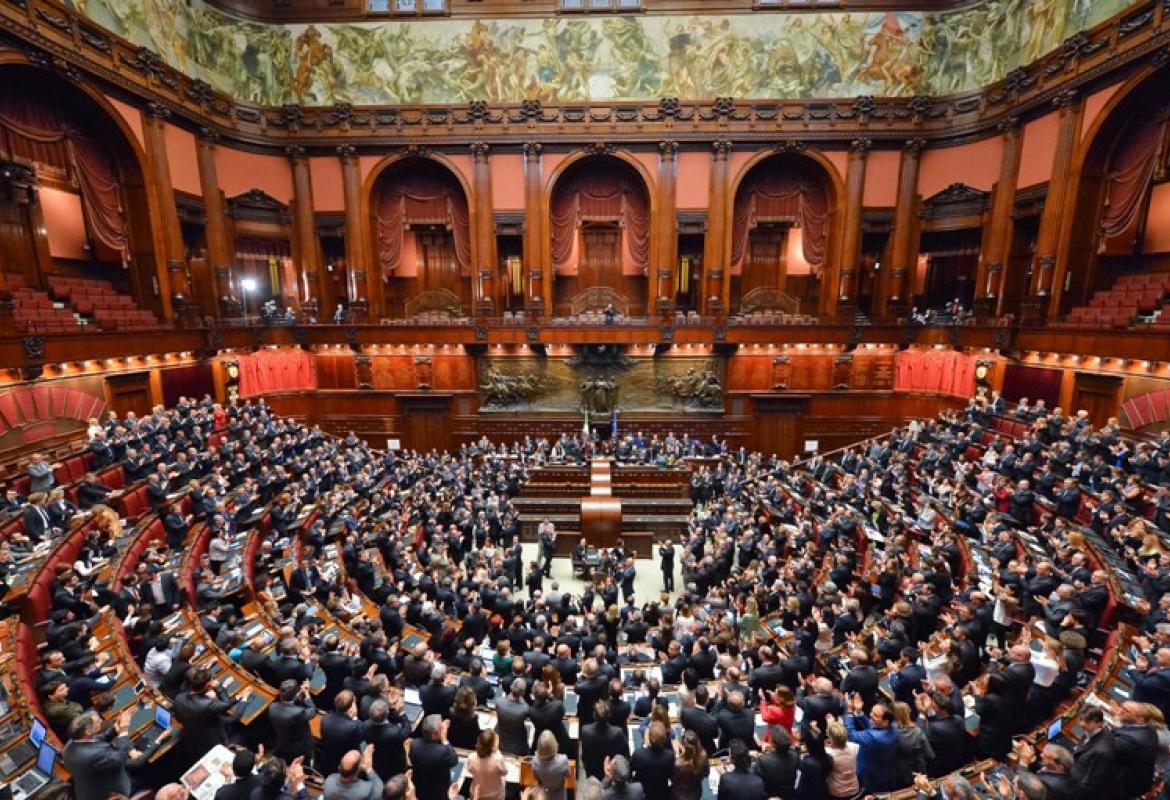 Venti di guerra politica