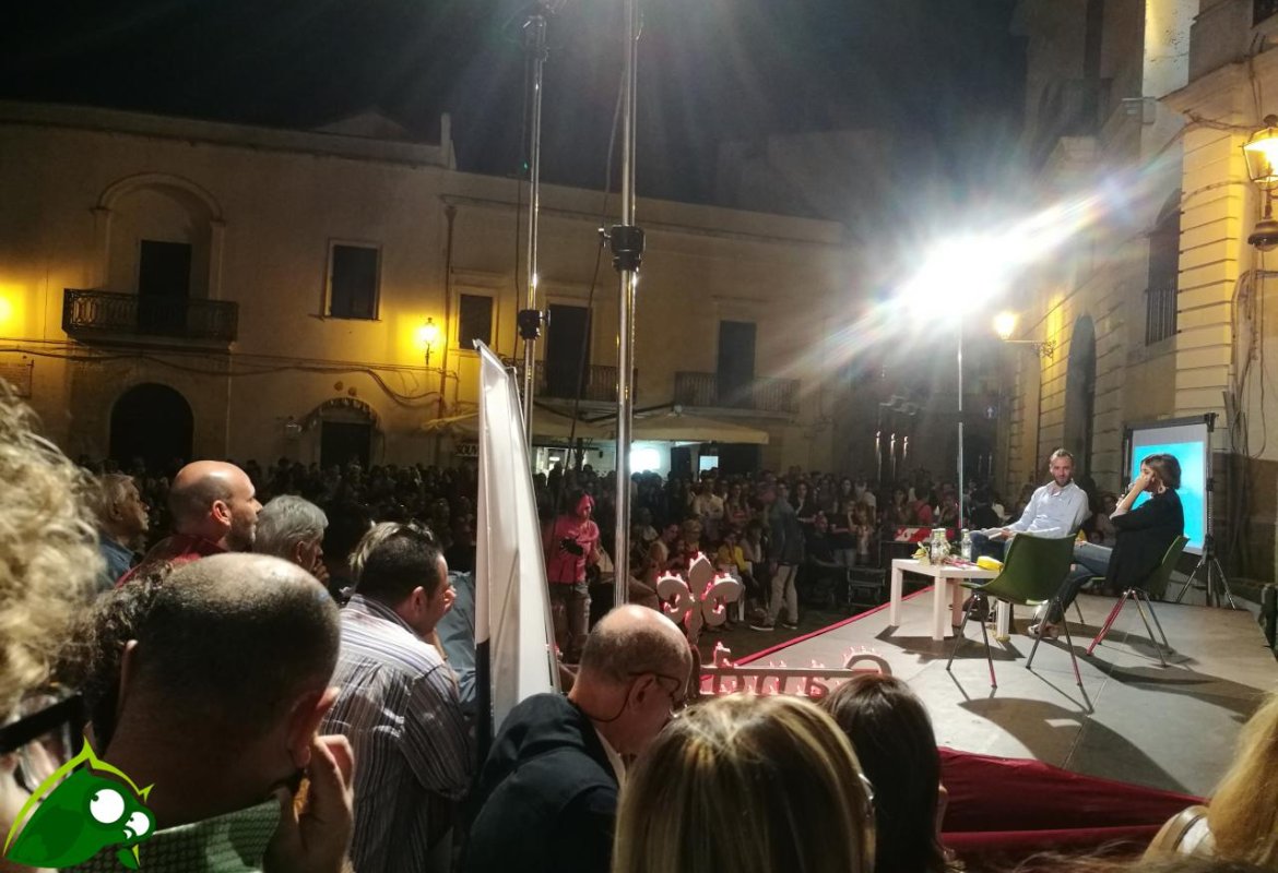 "Se l'obbiettivo è riempire la piazza"