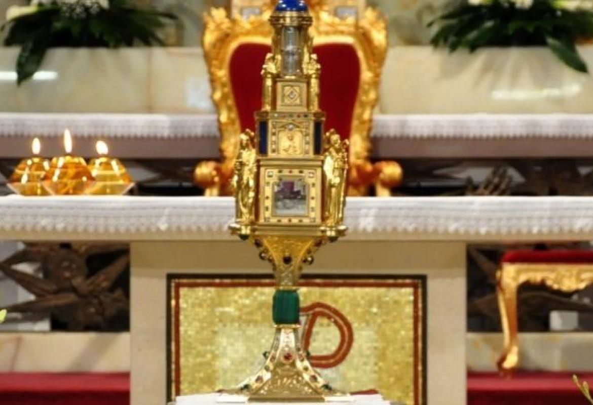 Arriva a Soleto il reliquiario delle Lacrime della Madonna di Siracusa