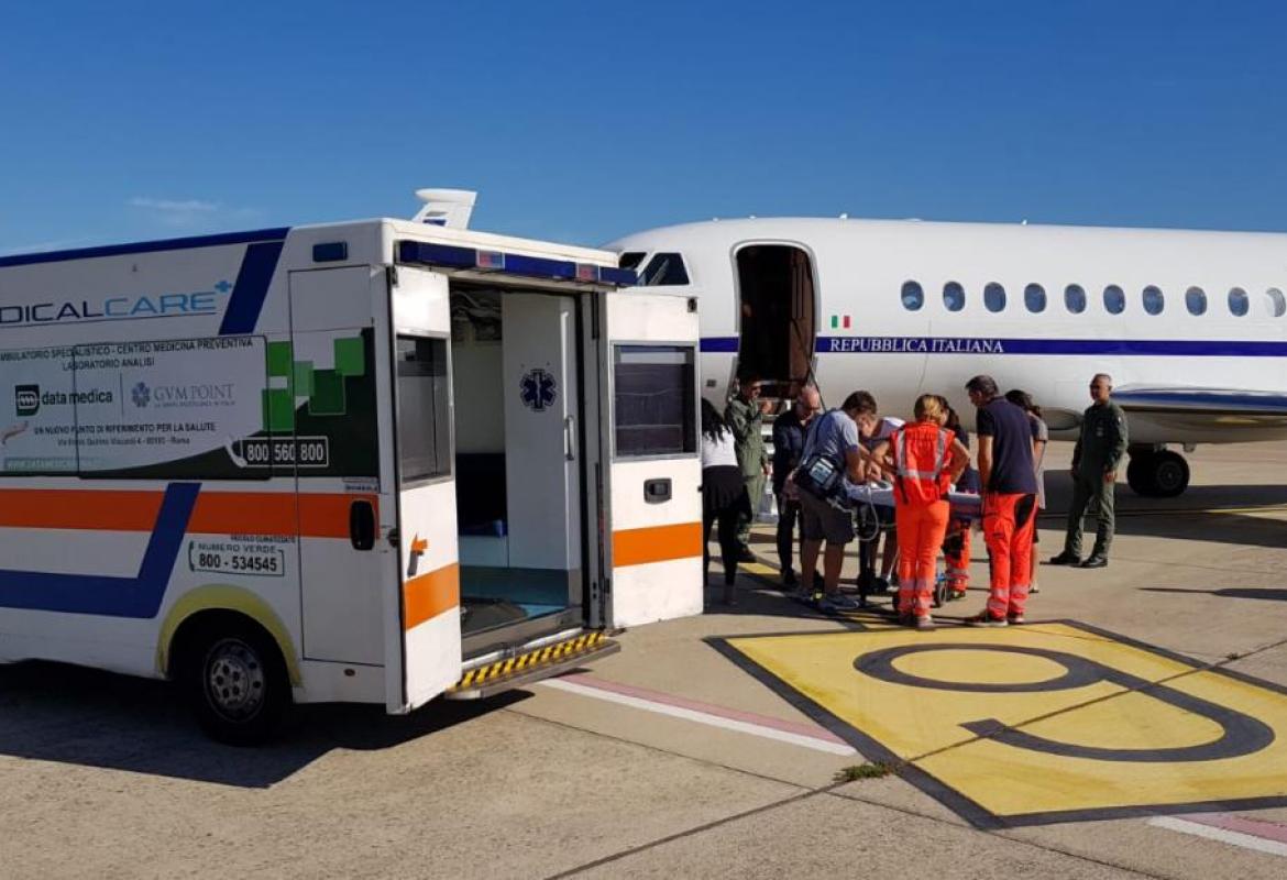 Due voli sanitari dell'Aeronautica Militare