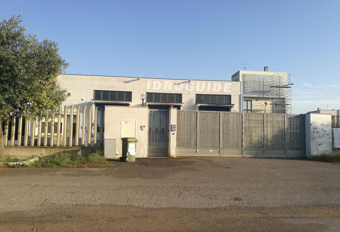 Non ce l'ha fatta l'imprenditore galatinese caduto dal tetto della sua officina