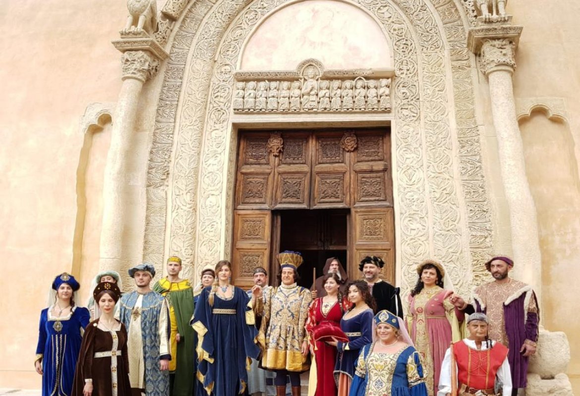 Raimondello e Maria in tre minuti su Rai2