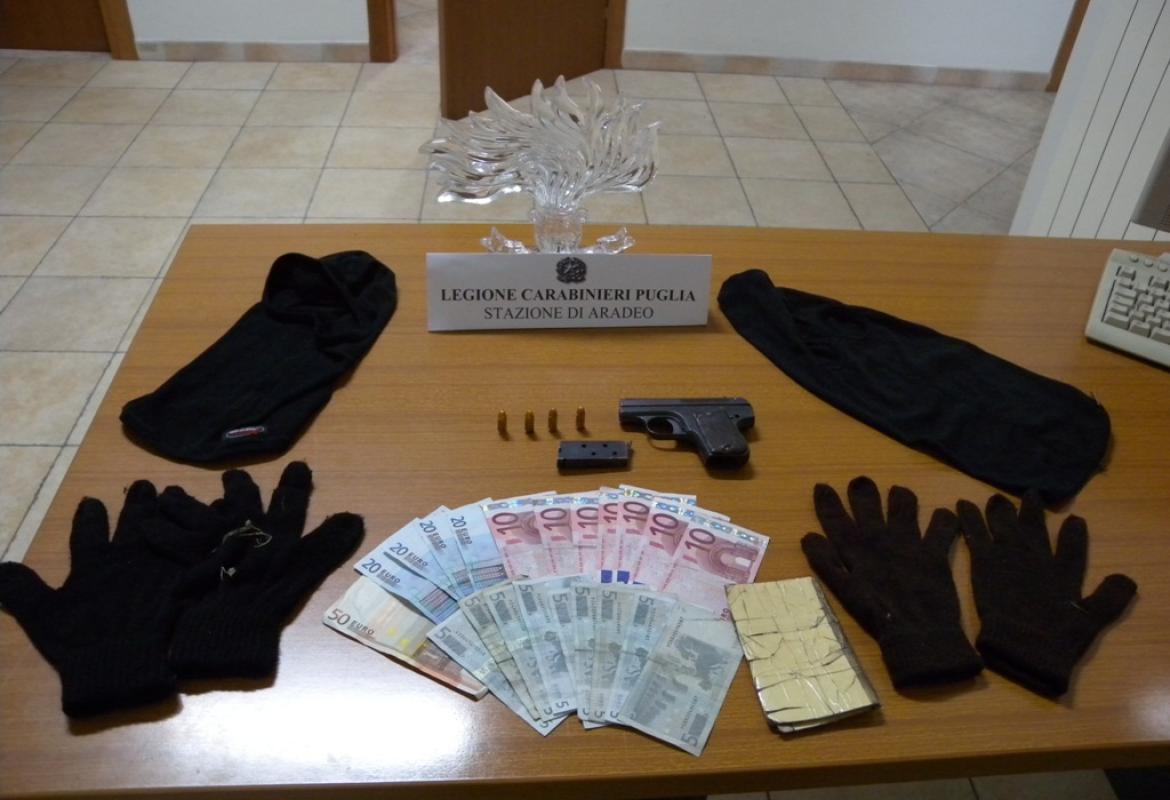 Fanno una rapina ma trovano i carabinieri. Arrestati un collepassese ed un neretino