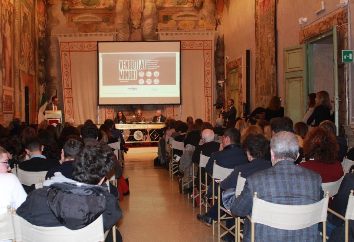 Alcool, tabacco e giochi proibiti ai minori, le responsabilità dei venditori