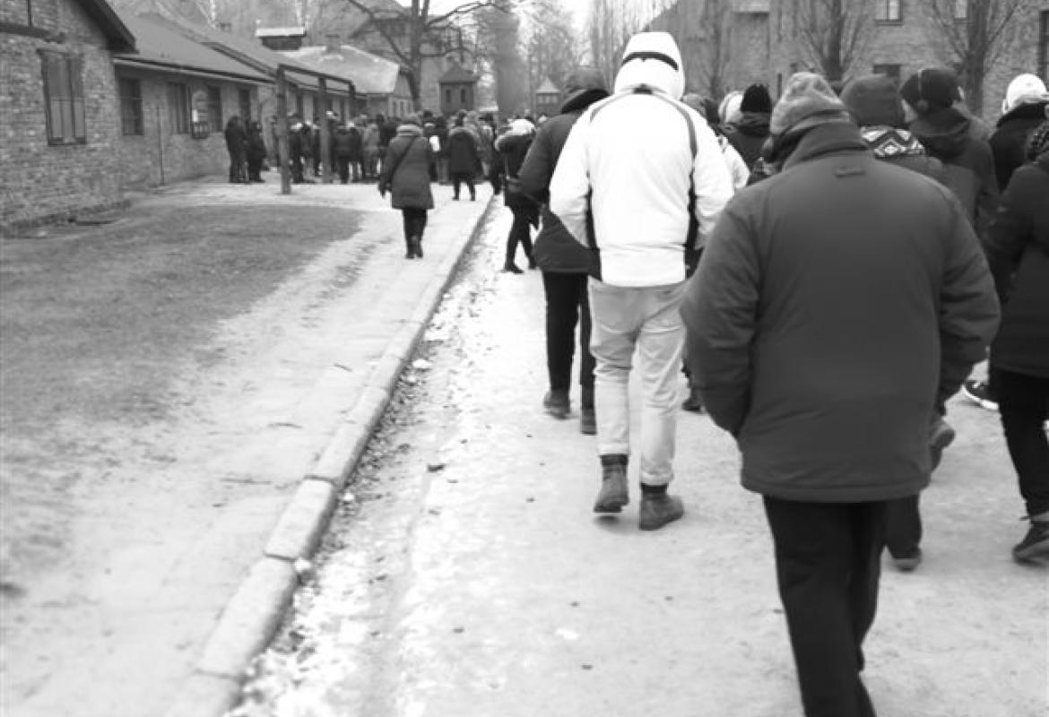 &quot;Aiutatemi a costruire ponti di gioia e speranza&quot;