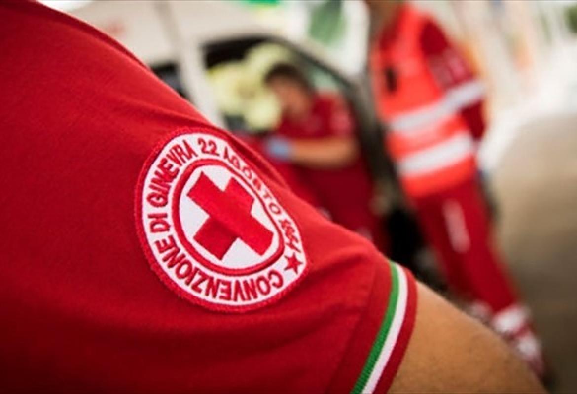 "Non sparate sulla Croce Rossa"