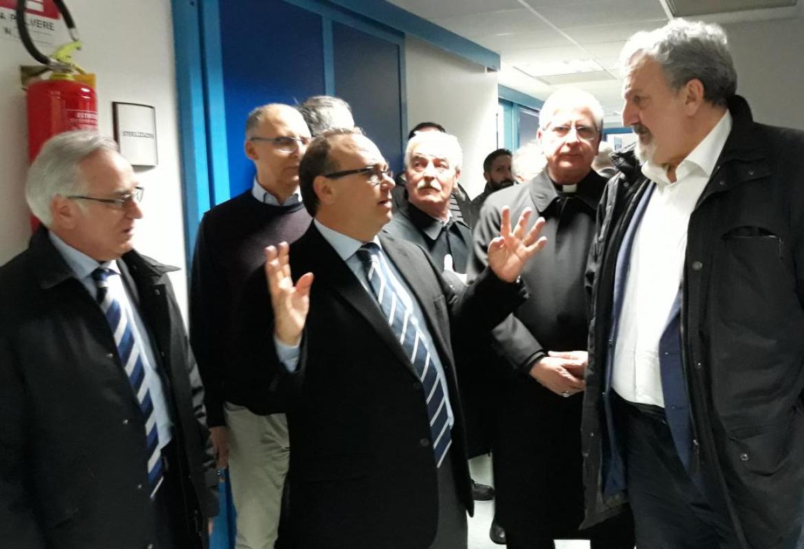 "Nessun ospedale è stato chiuso", parola di Emiliano