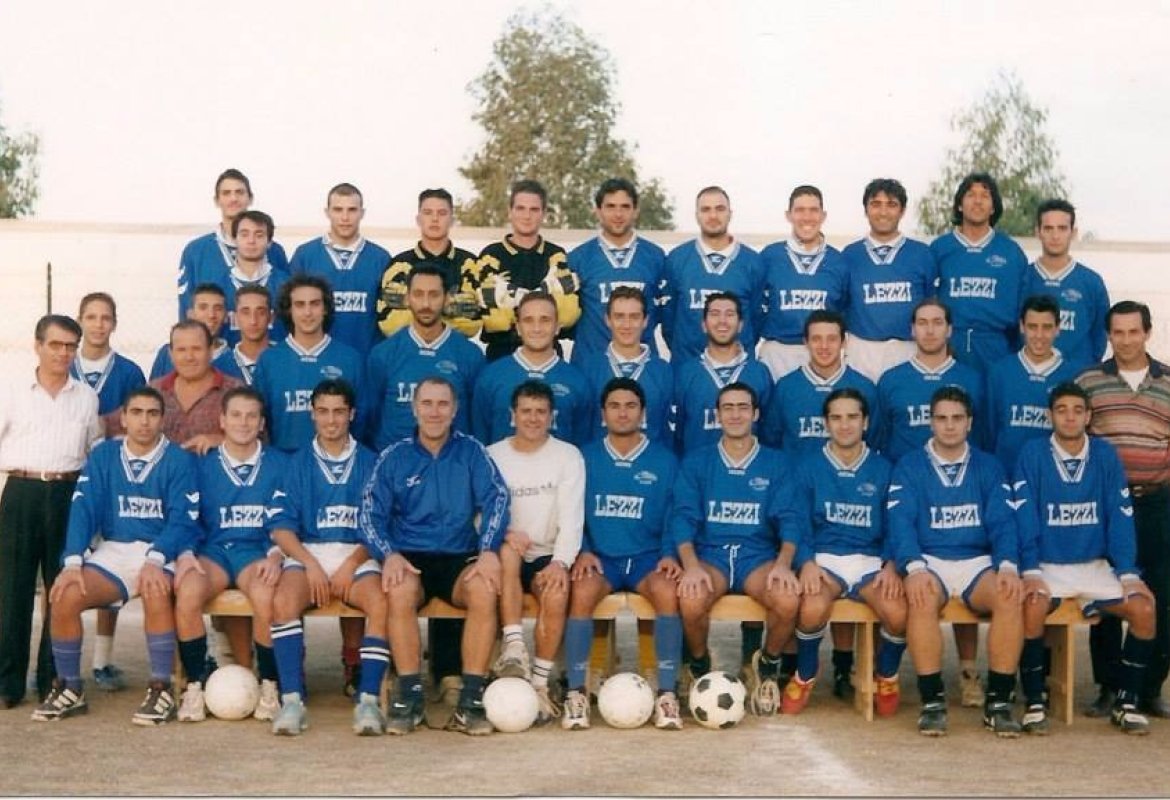  Vecchie glorie in campo per festeggiare la mitica Associazione Calcio Sternatia “Giuseppe Lezzi”