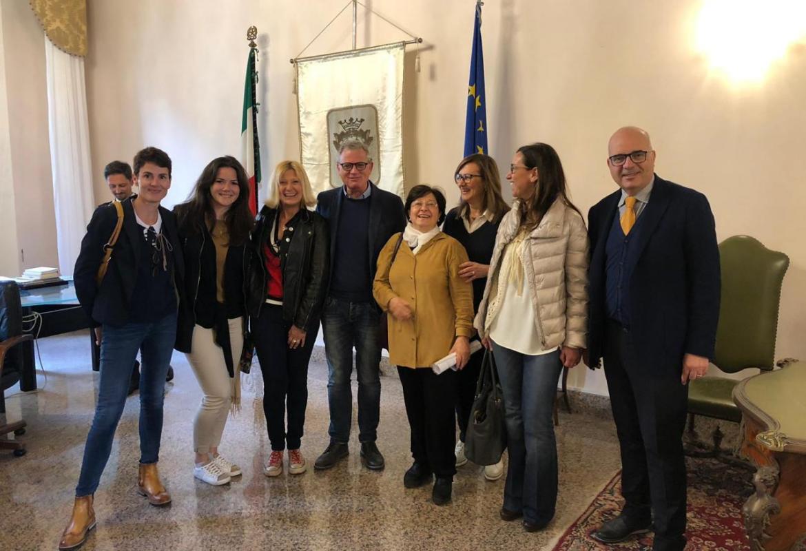 "Amitiés et rêves", venticinque studenti francesi ricevuti in Municipio a Galatina