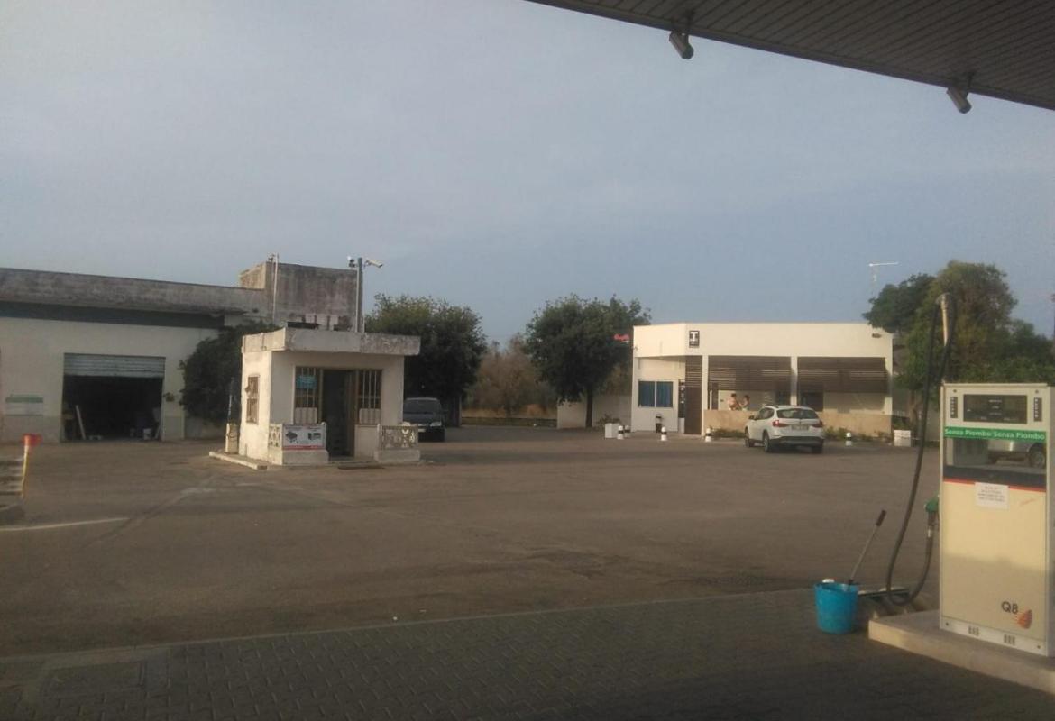 Rapina nel pomeriggio alla Q8 di Collemeto