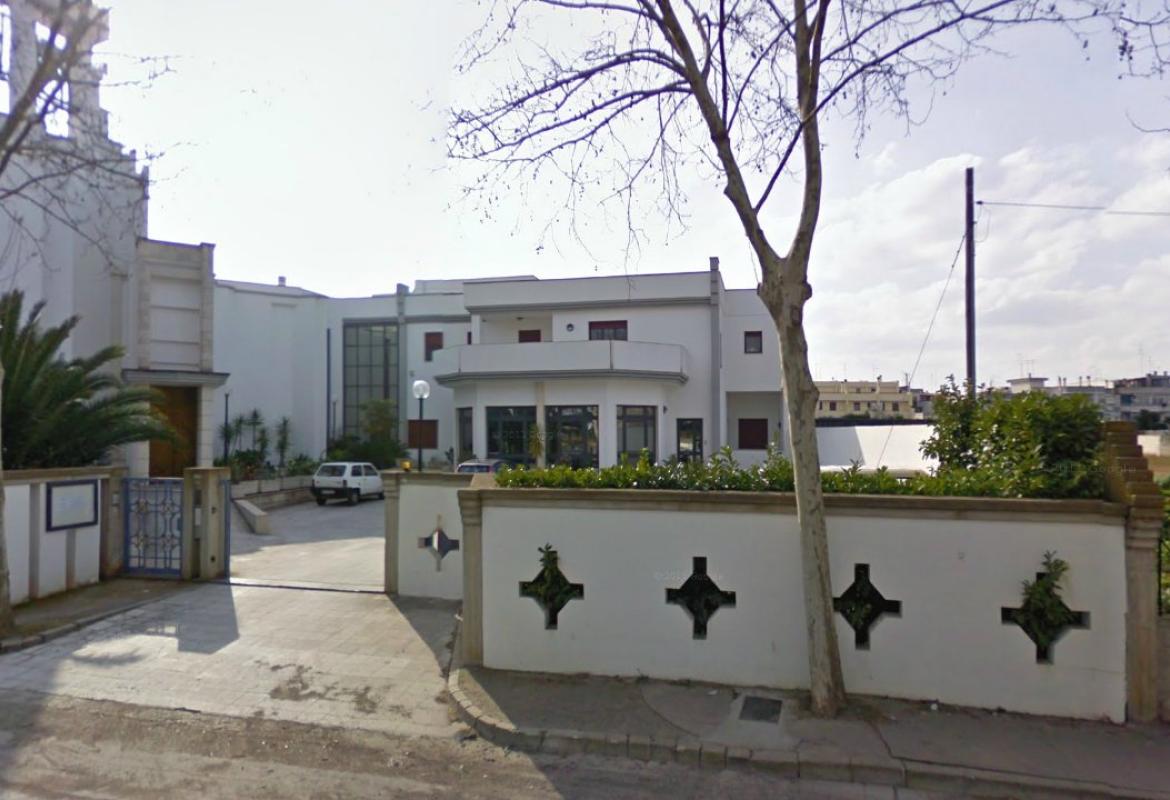 &quot;La sala del teatro di 'San Rocco' è sempre piena ma nessuno lo racconta&quot;