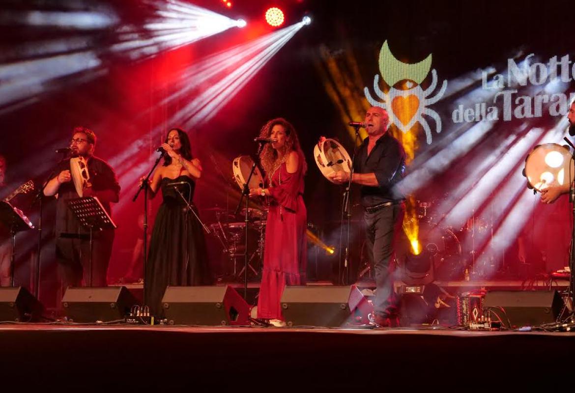 Al concertone l’Orchestra Popolare La Notte della Taranta e l’Orchestra sinfonica Oles di Lecce