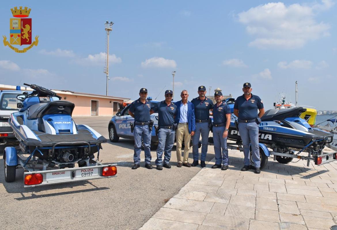 Il Questore in visita alla Squadra Nautica di Gallipoli