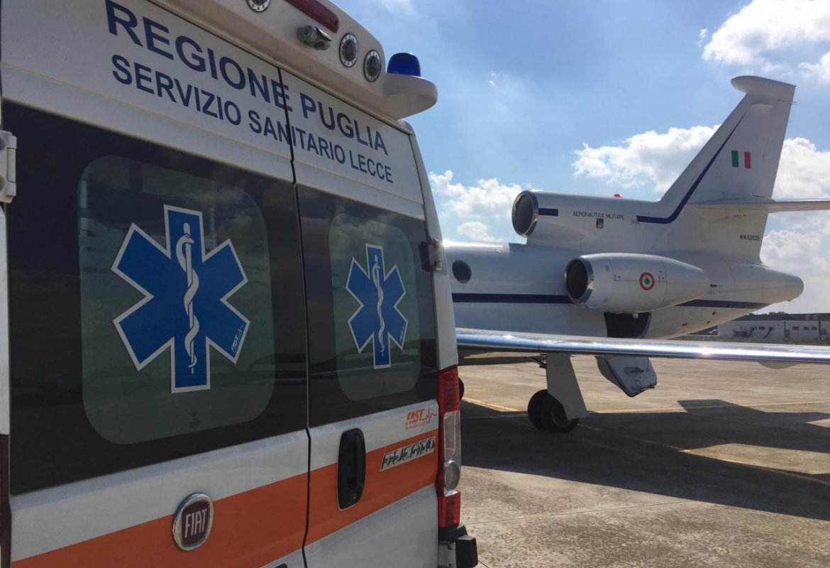 Paziente in pericolo di vita trasportato dall'aeroporto di Galatina a Roma 