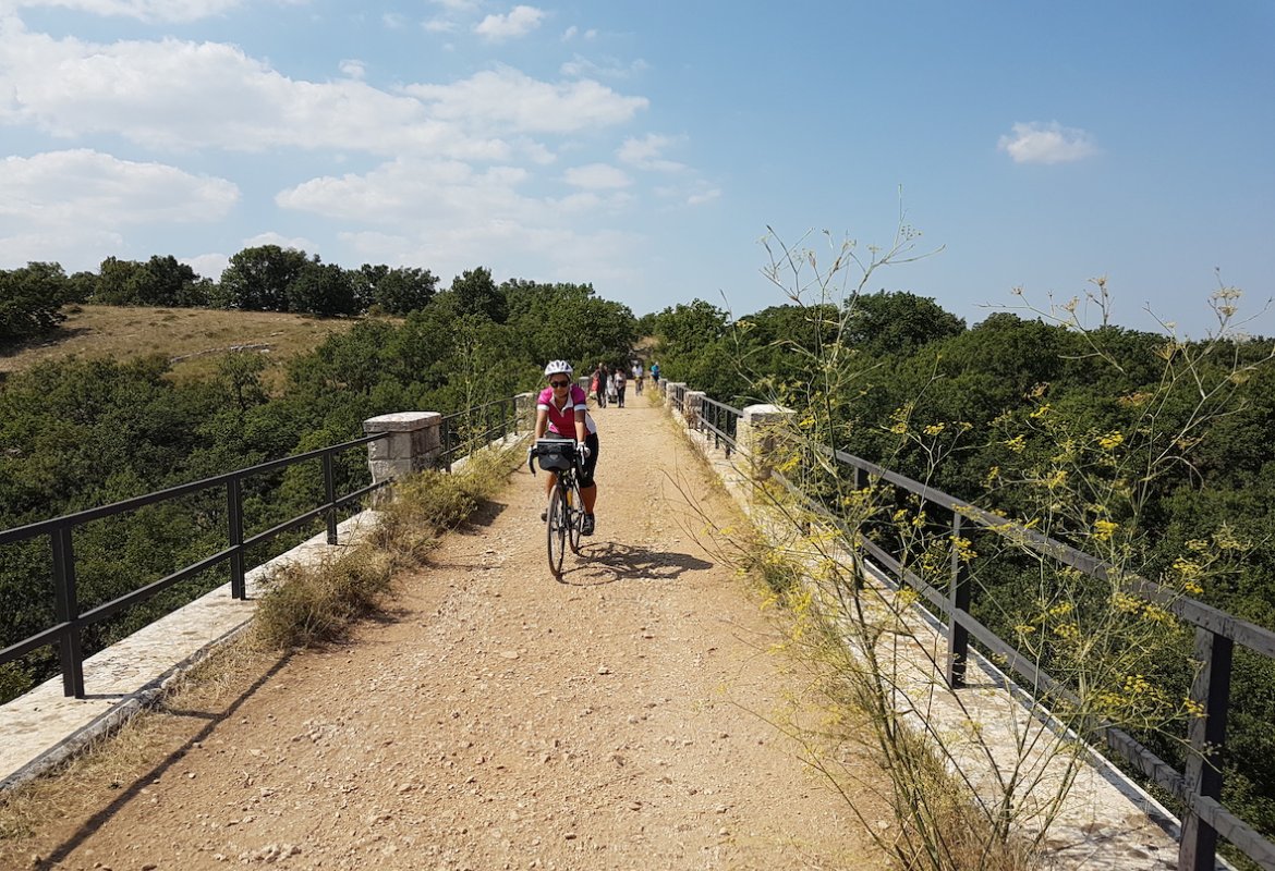 Il Coordinamento dal Basso per la Ciclovia dell’Acquedotto Pugliese propone serie modifiche al progetto