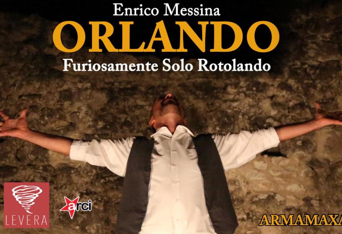 Orlando, furiosamente solo rotolando