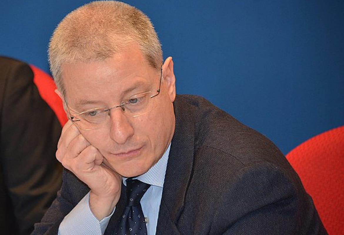 A Maglie Mario Prignano con "Giovanni XXIII l’antipapa che salvò la Chiesa"