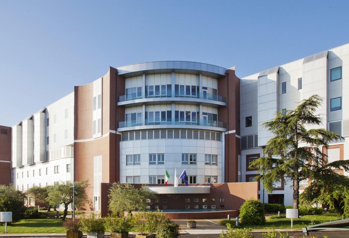 Trentatrenne affetto da grave tachicardia salvato dal suo smartwatch