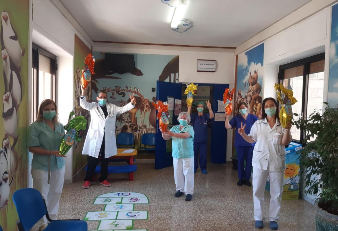 Consegnati i Pasqualotti in Pediatria a Galatina e finanziata la Bimbulanza