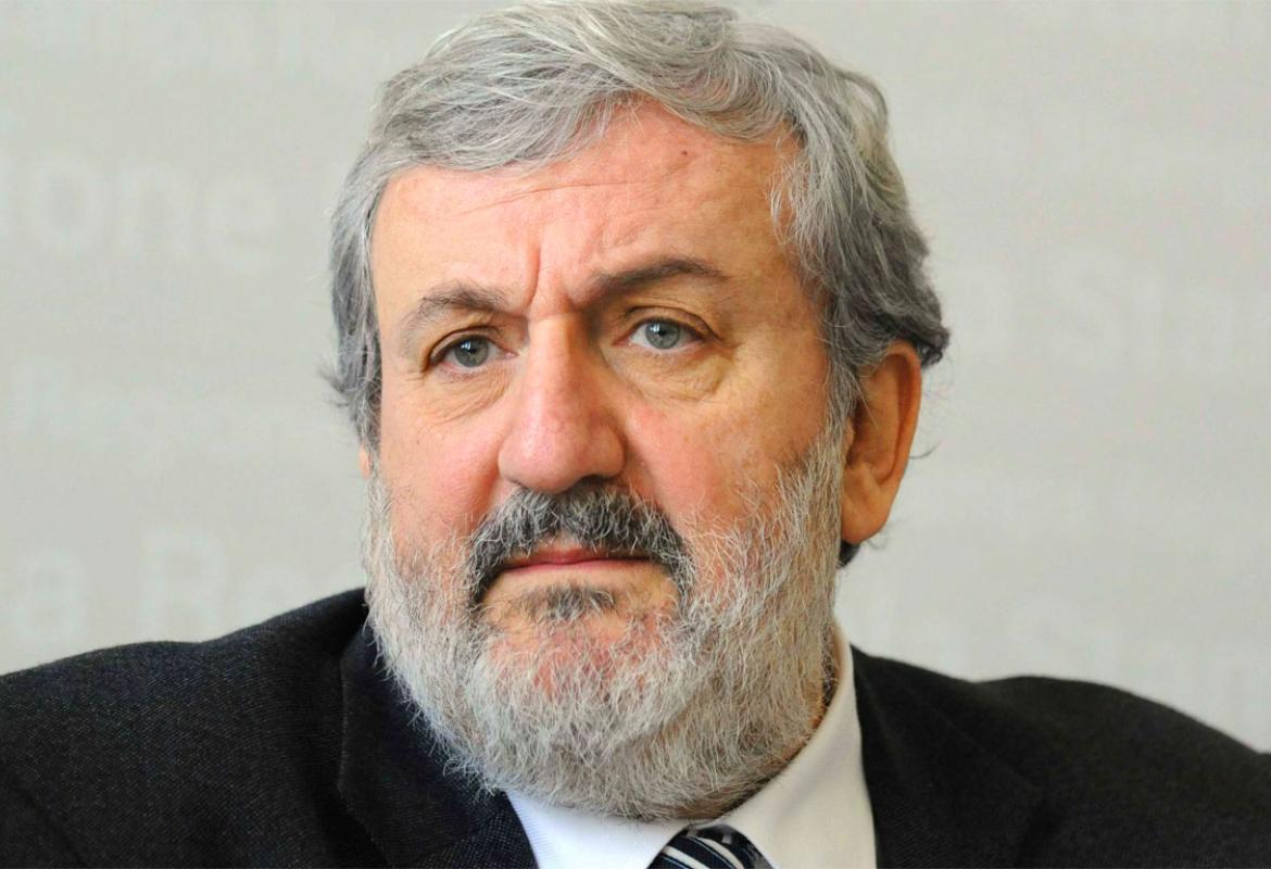COVID-19. "Tenere a freno l’epidemia parallelamente alla progressiva ripartenza". Emiliano emana un'Ordinanza 