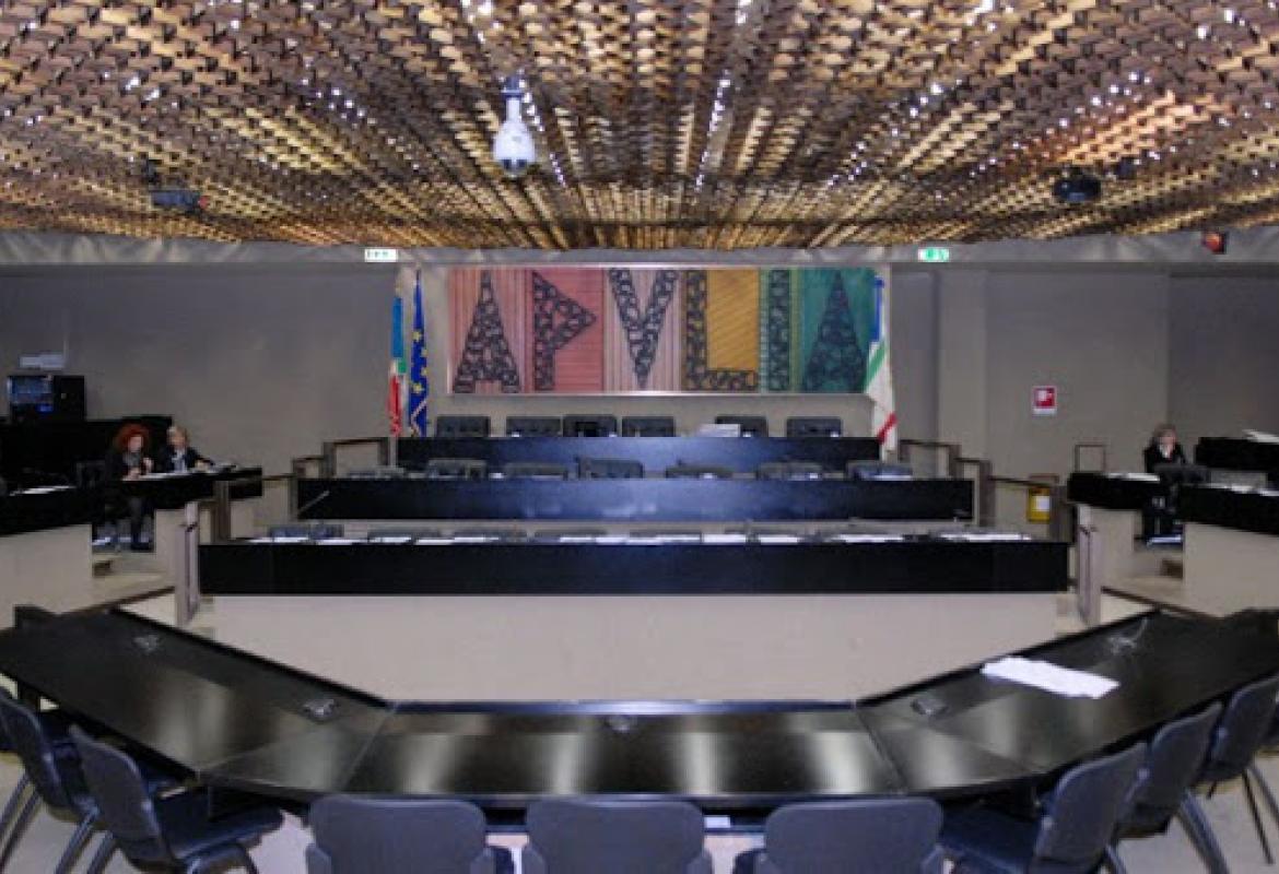 La riorganizzazione della rete ospedaliera pugliese dopo l'emergenza Covid-19 affrontata nella III Commissione consiliare