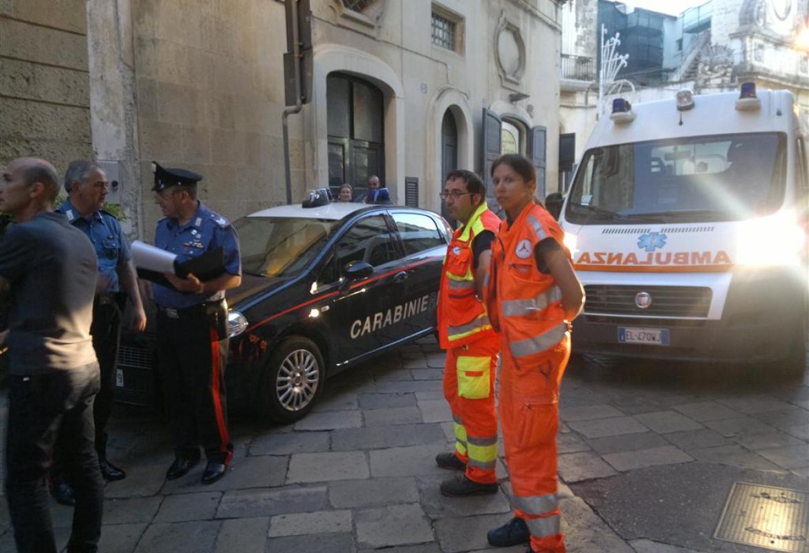 Senza casa, galatinese minaccia di suicidarsi davanti al figlio quattordicenne
