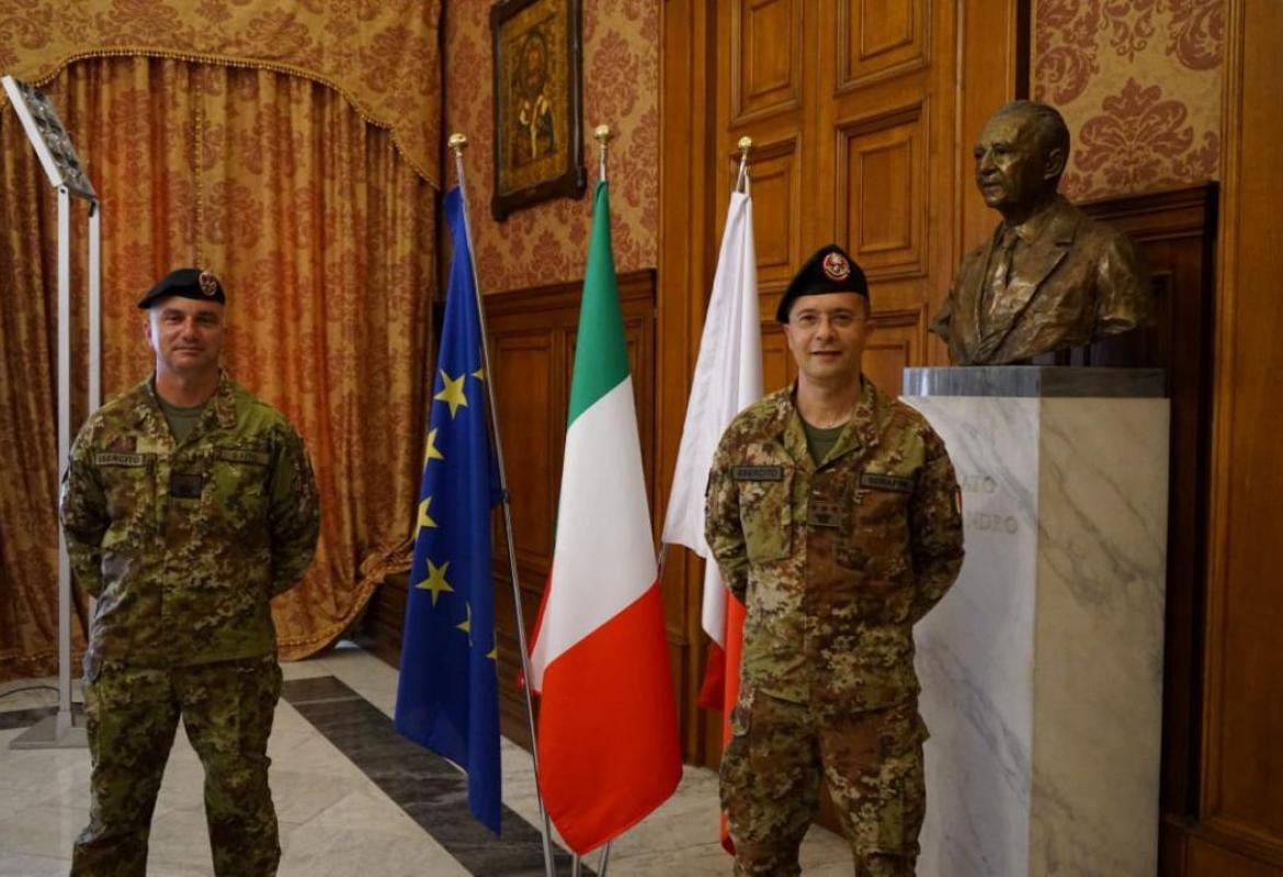 Il Reggimento “Cavalleggeri di Lodi” (15°) ha ceduto la guida del Raggruppamento “Strade Sicure” all’11° reggimento genio guastatori