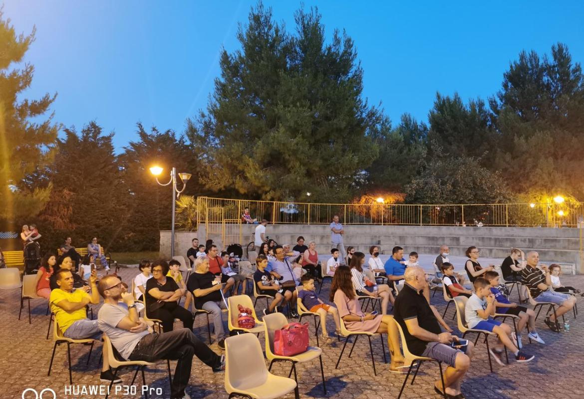 “Alice nel paese di Riciclandia” distanziati e protetti