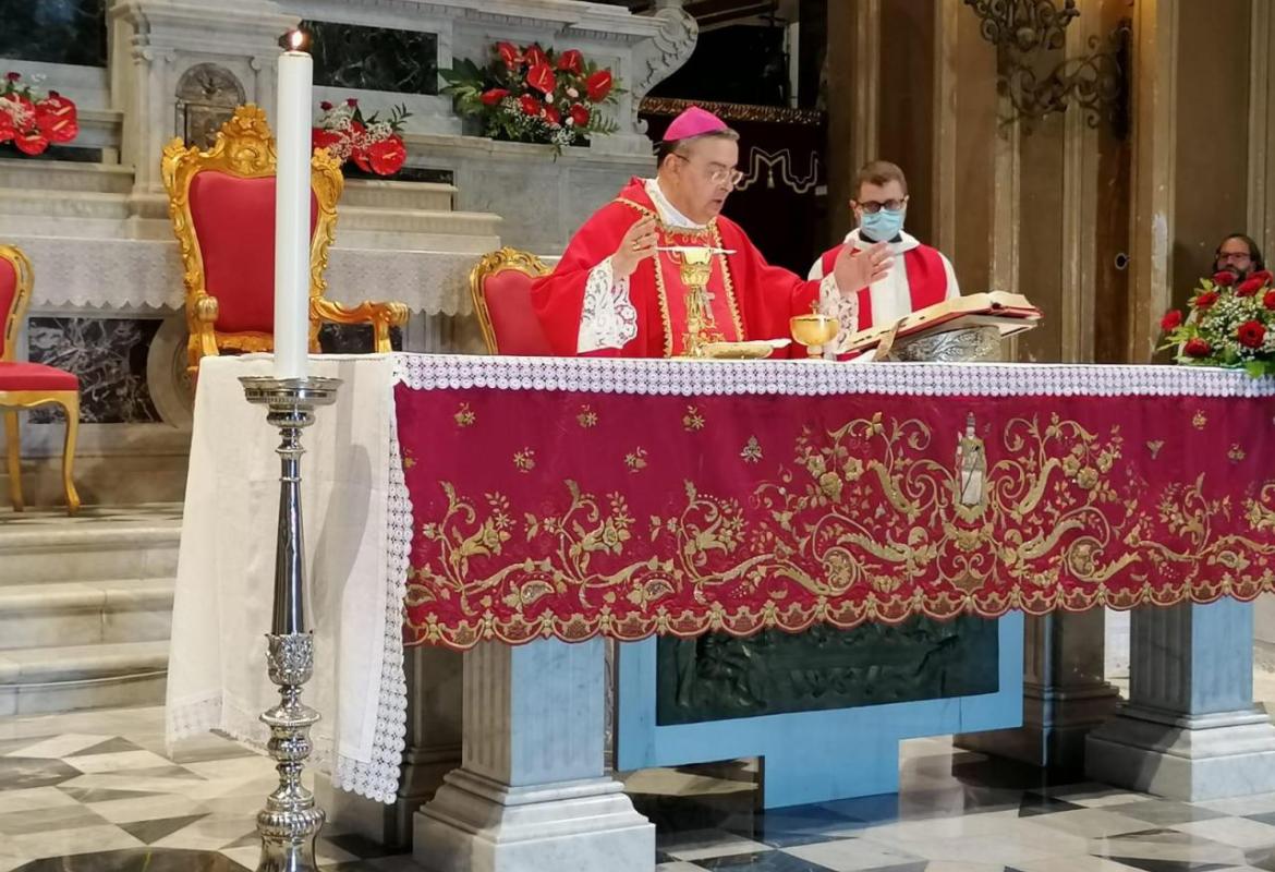 Fondata a Galatina una sartoria al servizio di cardinali, vescovi e presbiteri