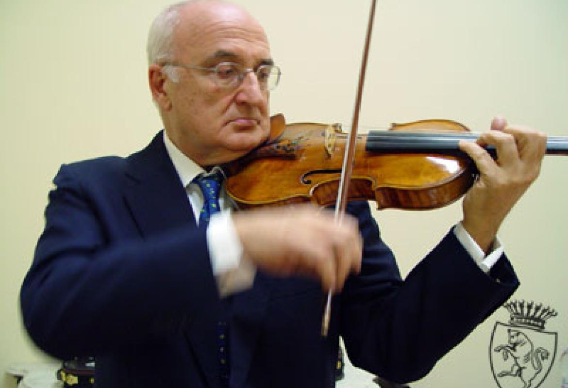 Salvatore Accardo. In Provincia si parla del grande violinista