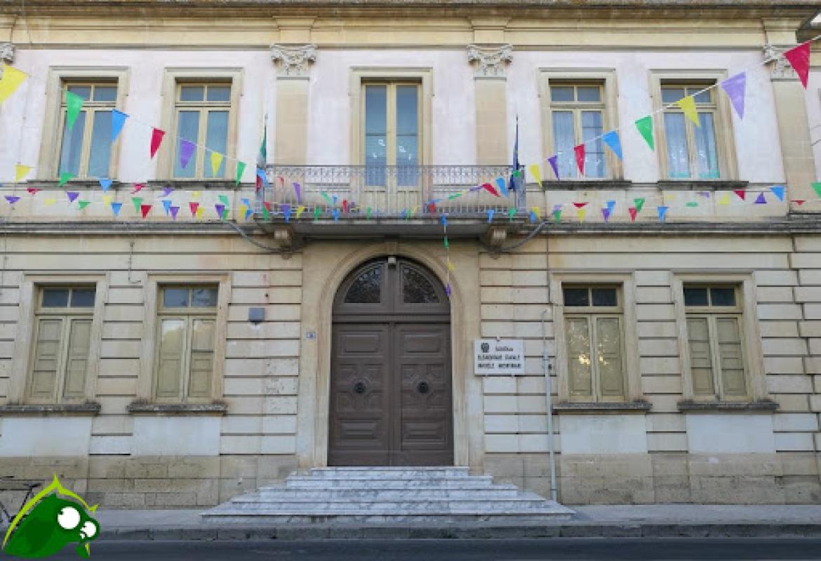 "Perché non si completano i lavori nella scuola di piazza Cesari?"