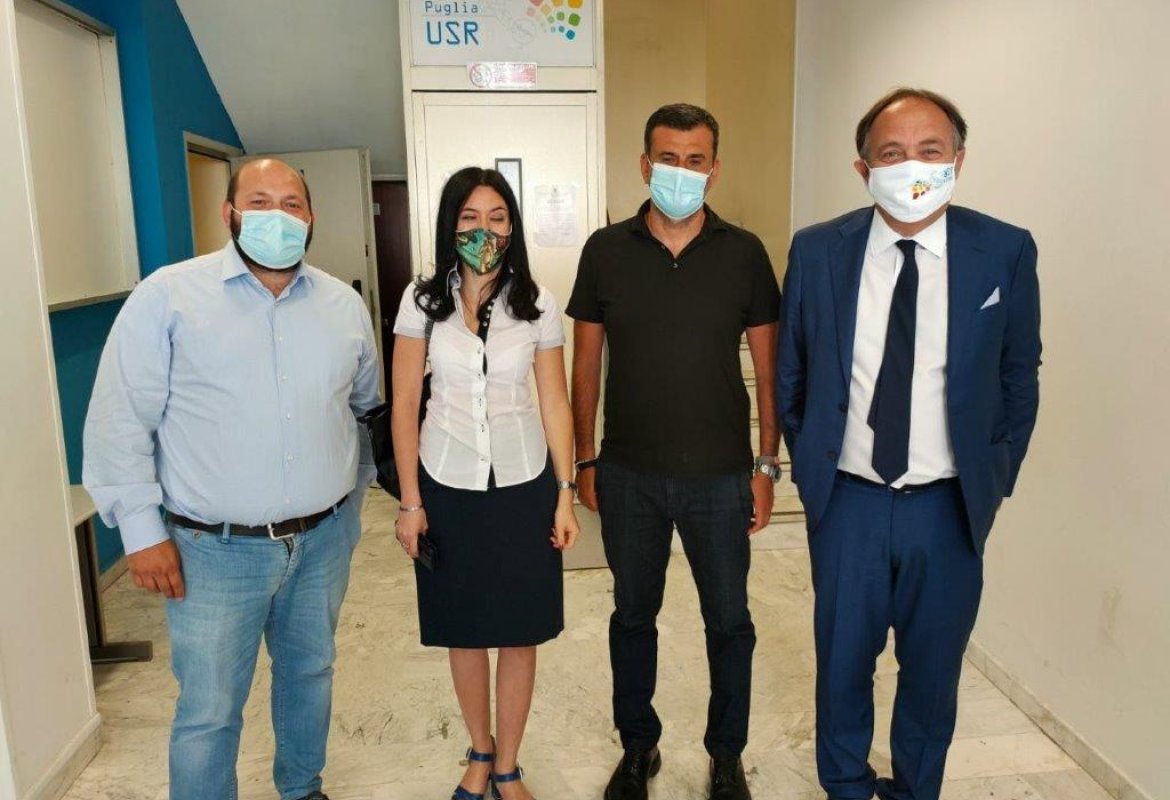 Minerva incontra Azzolina e le chiede risorse aggiuntive per le scuole pugliesi