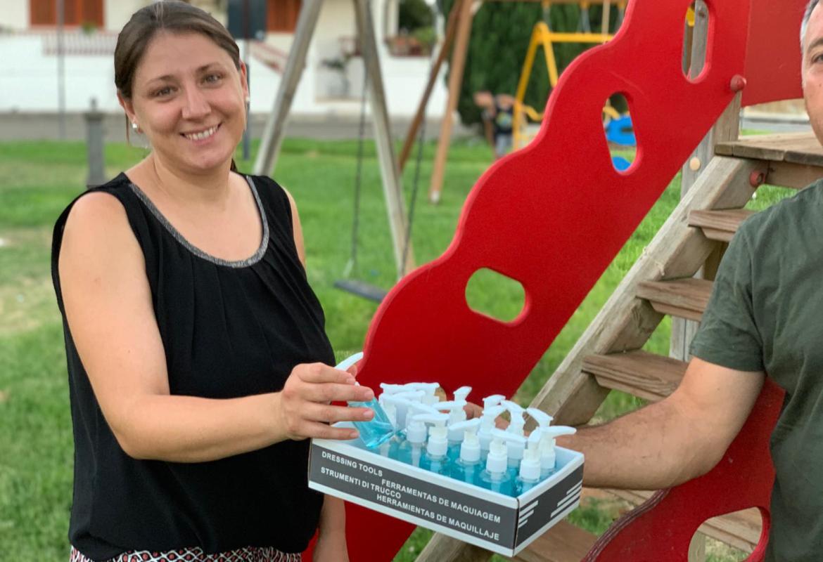Grazie a TappiamoGalatina distribuzione a Noha di mascherine e gel disinfettante