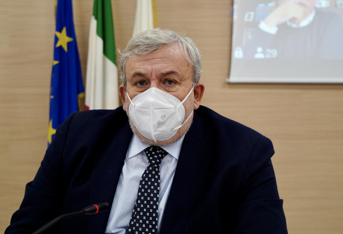 In Puglia Didattica digitale integrata fino al 15 Gennaio 2021 per tutte le scuole di ogni ordine e grado