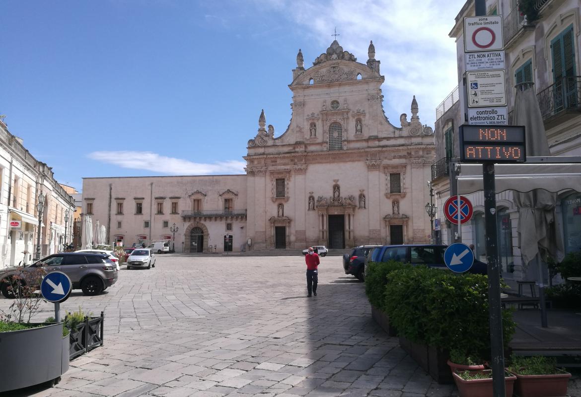 "Dopo la morte di Antonio Valente il Sindaco emetta anche a Galatina un'ordinanza che vieti il lavoro nelle ore più calde"