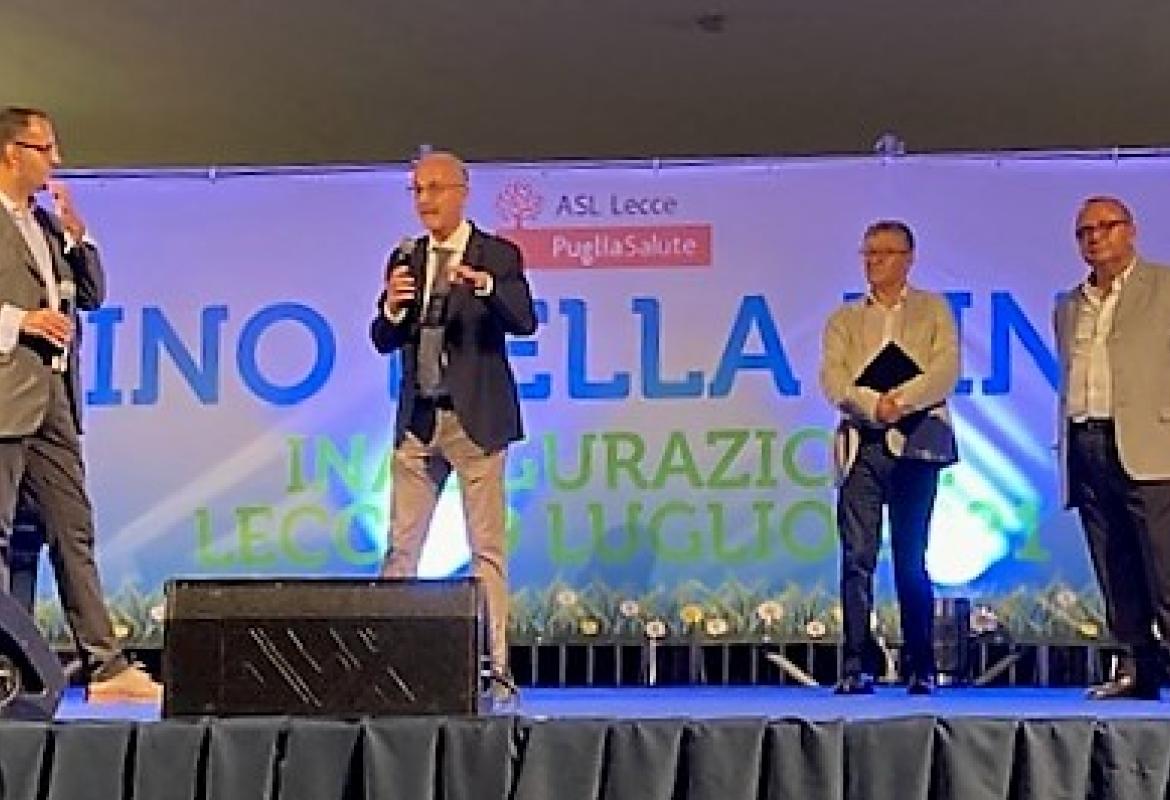 Gli "abbracci" e la gratitudine di Asl Lecce verso i suoi operatori