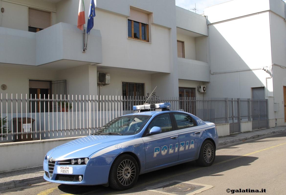 Fugge con il cellulare avuto in prestito ma viene rintracciato a Collemeto. Tre galatinesi deferiti a piede libero per possesso di marijuana