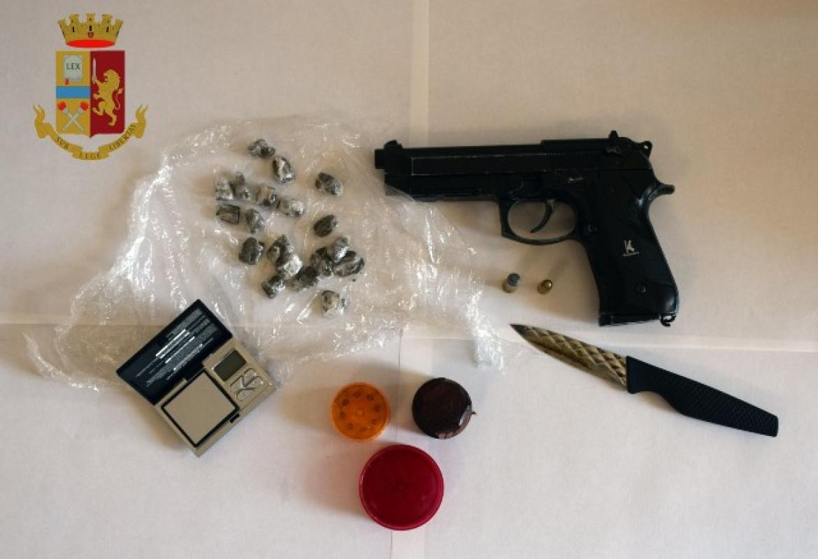 Rissa alla Baia Verde, quattro denunce