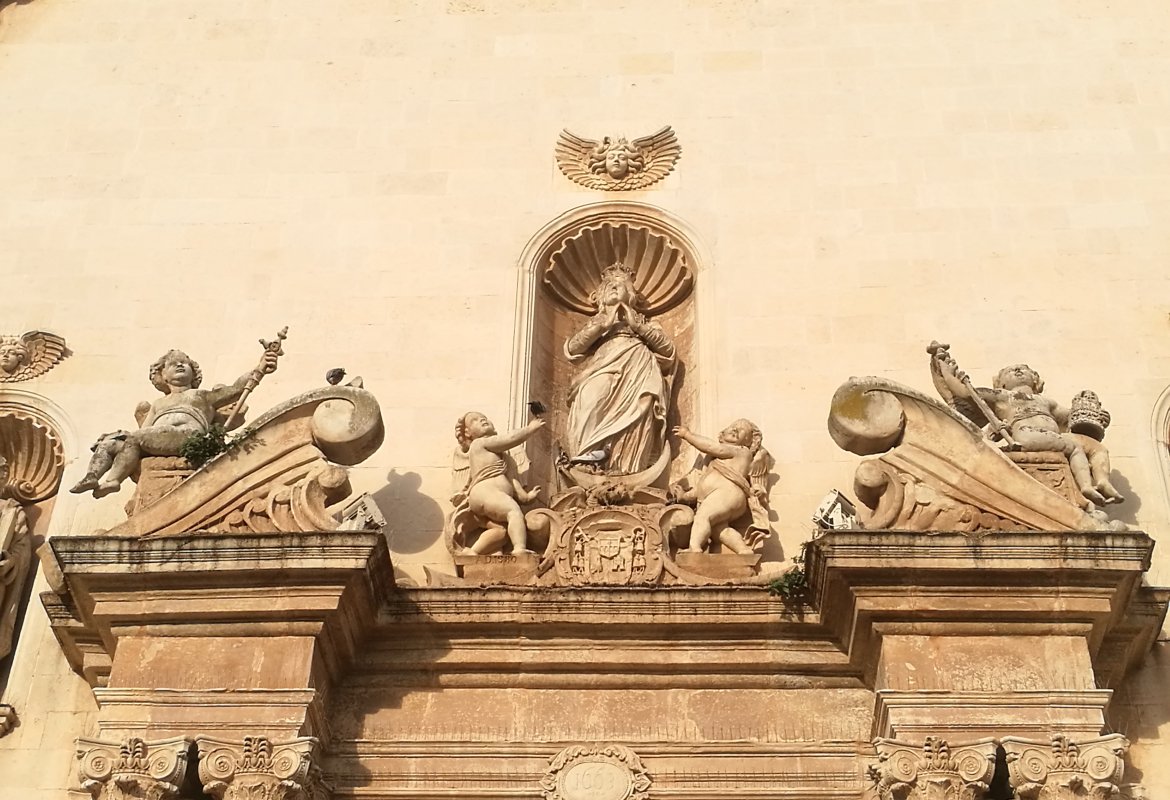 La Chiesa Madre &quot;colorata&quot; contro le malattie rare