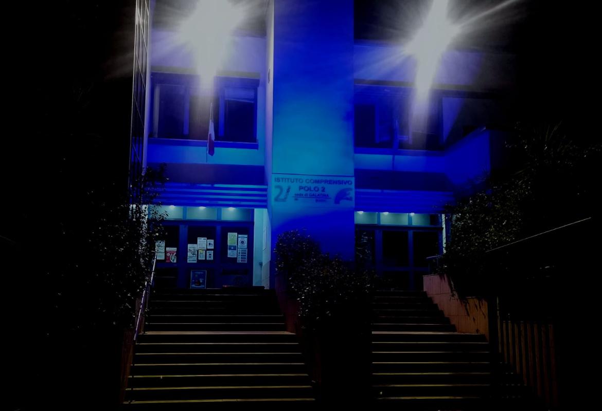 “Giornata Mondiale sulla Consapevolezza dell’autismo” e il Polo 2 di Galatina si illumina di blu