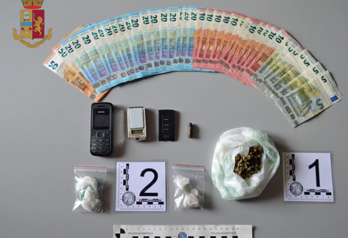 Ai domiciliari 43enne galatinese accusato di spaccio