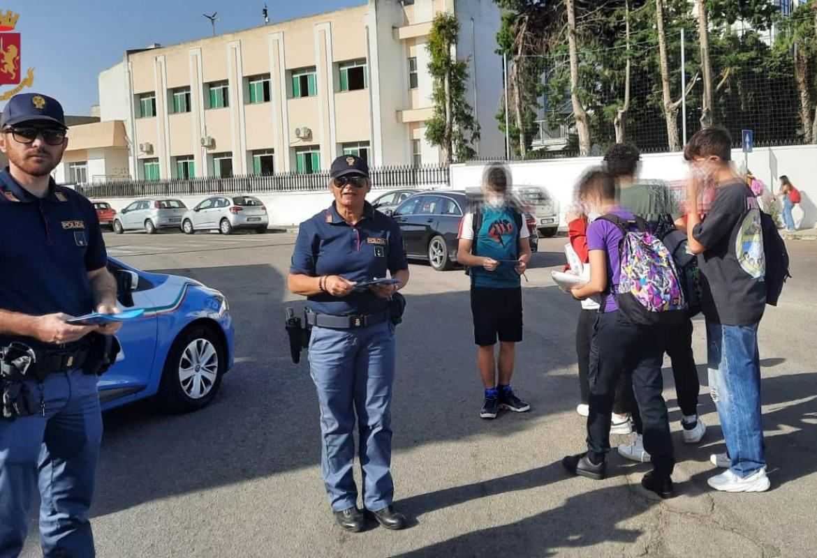 Giornata internazionale dei bambini scomparsi, a Lecce le iniziative della Polizia di Stato