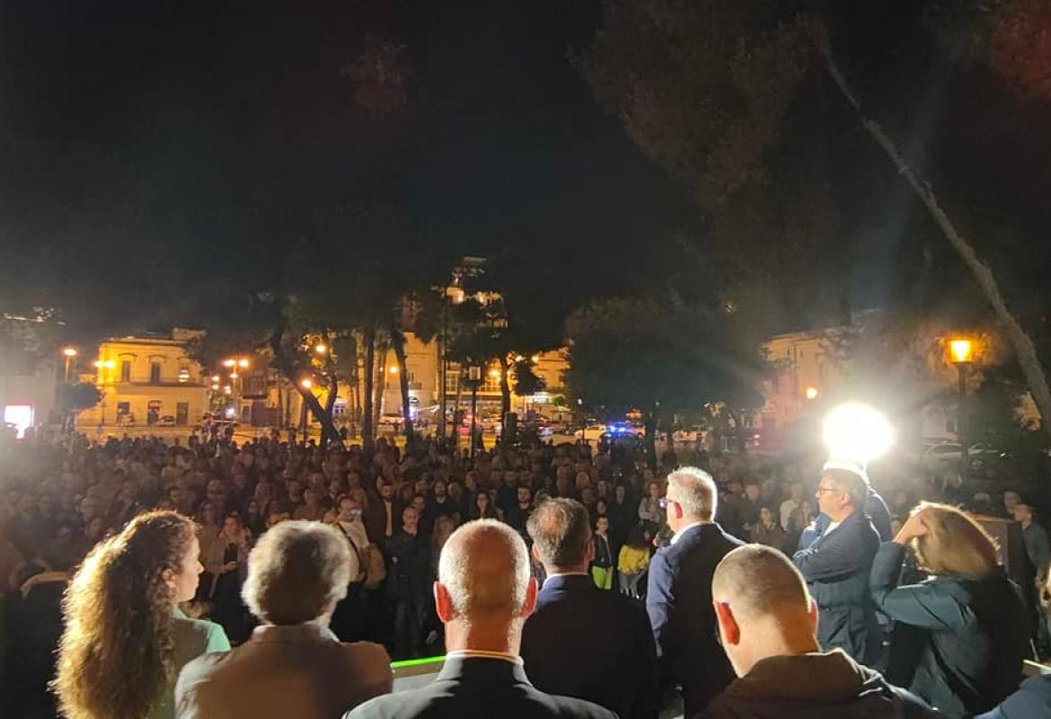 Marcello Amante sfida la superstizione e apre la serie dei comizi verso il ballottaggio