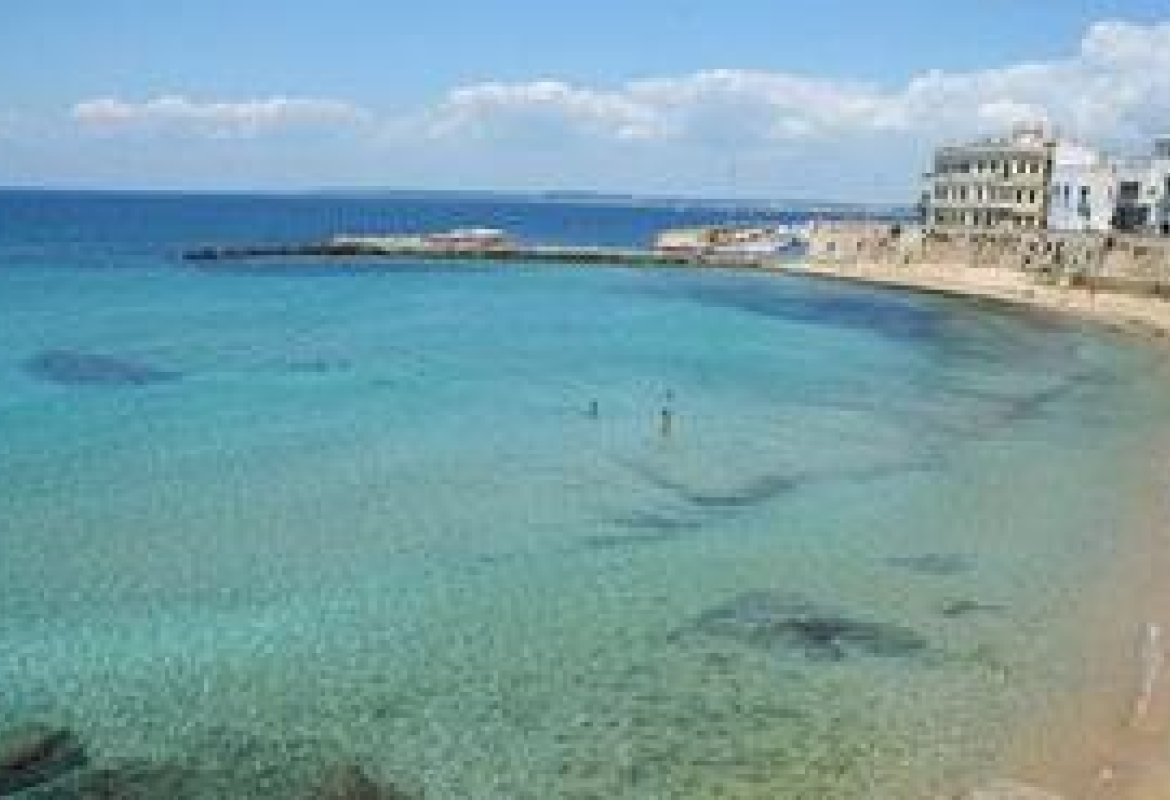Con lo scheletro di Gallipoli diventano 50 i cadaveri non identificati in Puglia