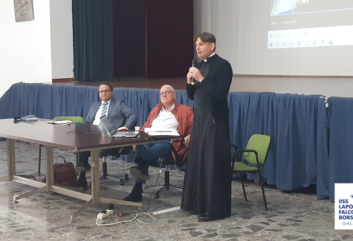 Al Laporta/Falcone e Borsellino di Galatina il Parroco antimafia don Antonio Coluccia