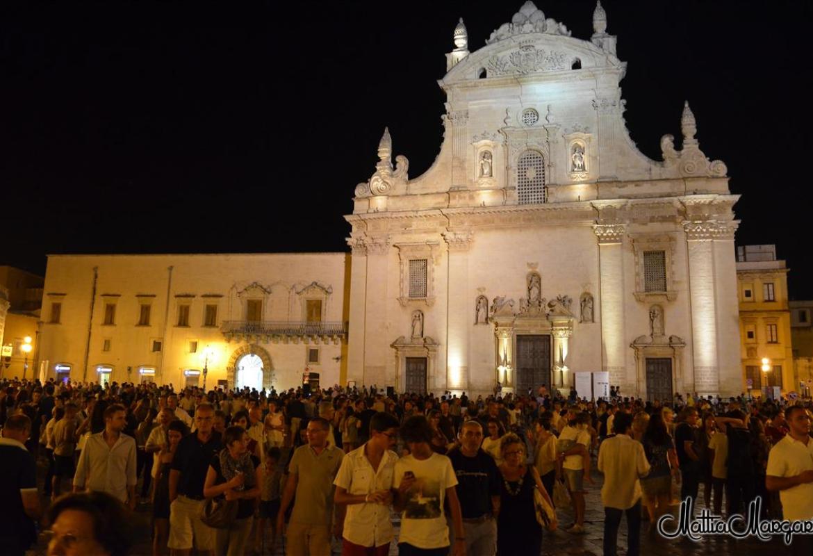 In migliaia a Galatina per 'Le Corti a Mezzanotte' 