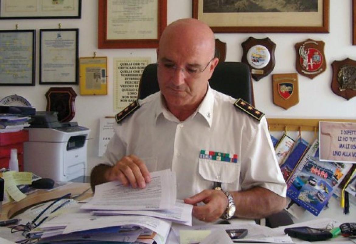 Il Comandante della Polizia Locale non può dirigere anche il SUAP. Lo ha detto il Tar di Puglia. A Galatina è sfuggita la sentenza?