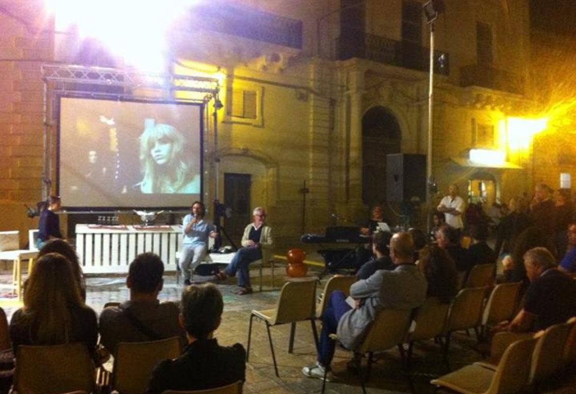 Cultura, è ancora notte fonda