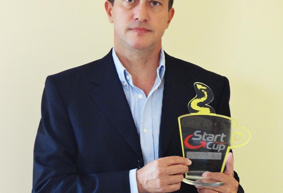 In sala operatoria con la 'realtà aumentata'.  È galatinese il responsabile scientifico dell'invenzione vincitrice della 'Start Cup Puglia'