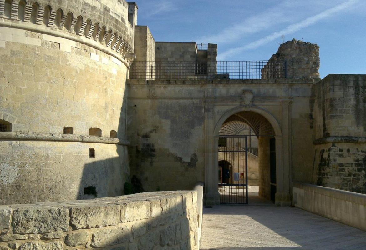 “Acaya: L’Oriente del Pensiero”, un laborotario delle arti fra il castello, Maglie e Palamariggi